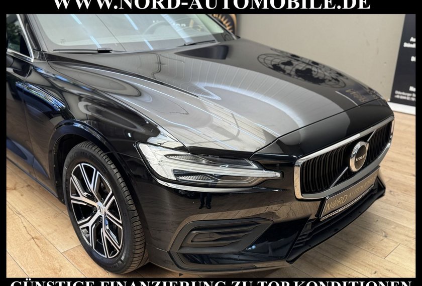 Volvo V60 V60 Kombi B4 D CORE *AHK*NAVI*LED*4xSHZ*UPE:57