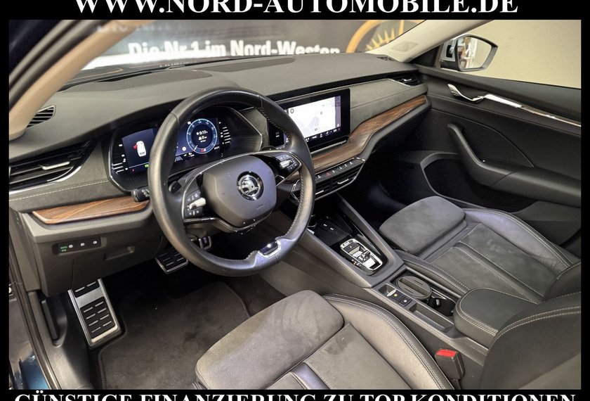 Skoda Octavia Octavia Scout Combi 2.0 TDI DSG Pano/AHK/StHz/18