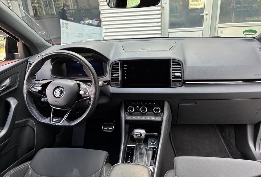 Skoda Karoq Karoq 2.0 TSI Sportline 4x4 DSG AHK/Kamera/Virt.