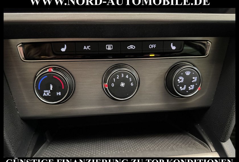 Volkswagen Passat Variant Passat Variant 2.0 TDI Conceptline DSG AHK/Navi/