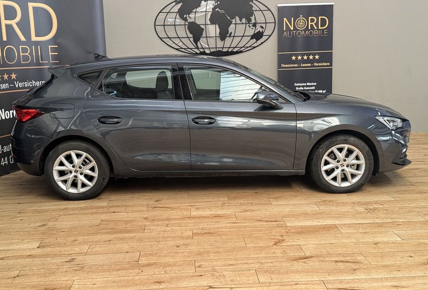 Seat Leon Leon Style 2.0 TDI DSG Kamera/Navi/Virt.Cockpit