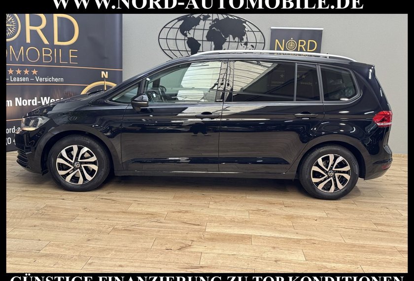 Volkswagen Touran Touran ACTIVE 1.5 TSI Navi/PDC/SHZ/16/App Connec