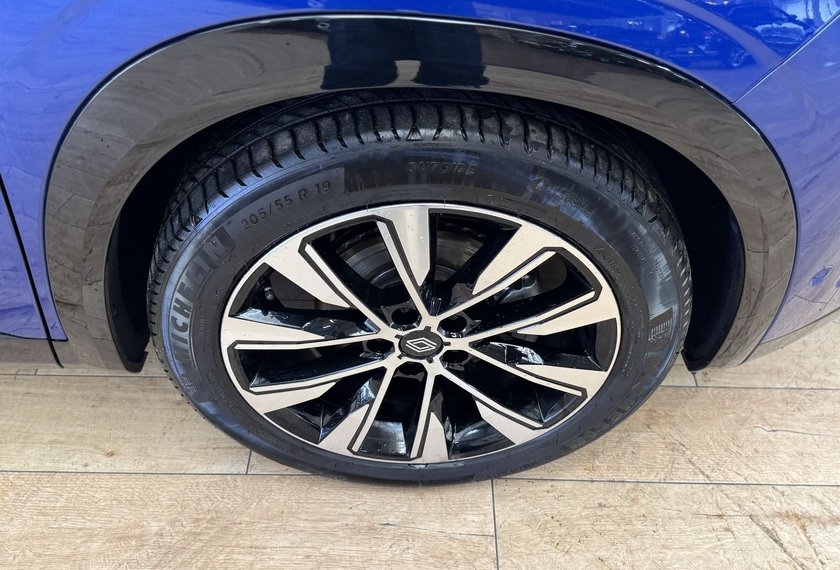 Renault Austral Austral 1.3 TCe 160 CVT TECHNO*PANO*19Z*LEDER*