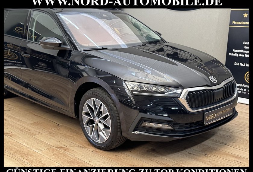 Skoda Octavia Octavia Combi 2.0 TDI DSG AHK/ACC/Navi/LED/17 To