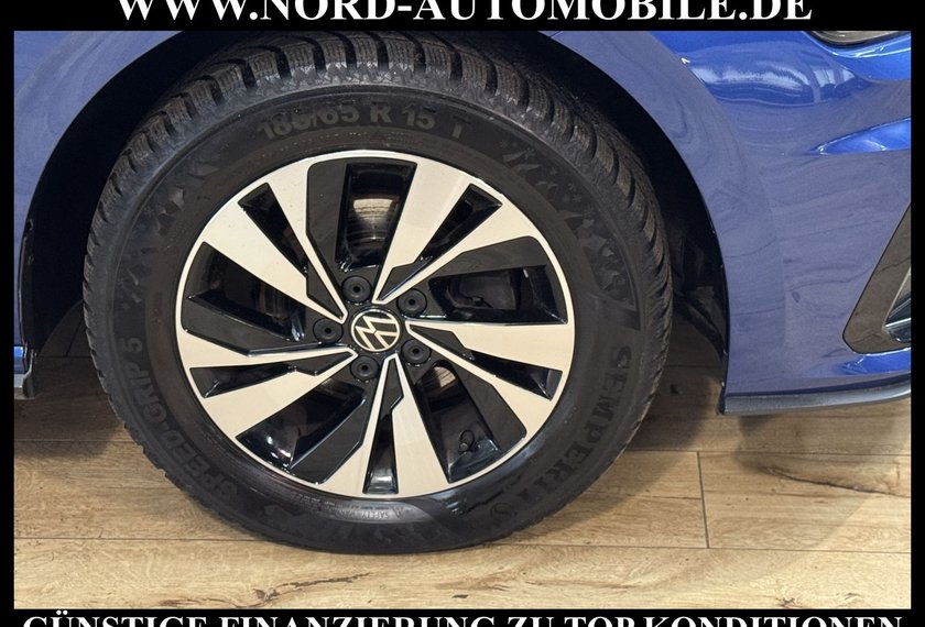 Volkswagen Polo Polo 1.0 TSI R-Line DSG Navi*PDC*SHZ*15&apos;&apos;*