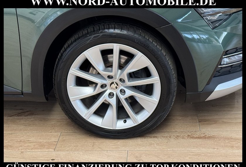 Skoda Superb Superb Combi 2.0 TDI 4x4 DSG Scout AHK/LED/Navi/