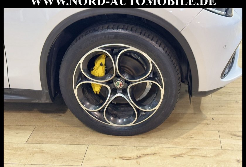 Alfa Romeo Stelvio Stelvio 2.2 JTDM Q4 SUPER *AHK*ACC*20Z*UPE:70