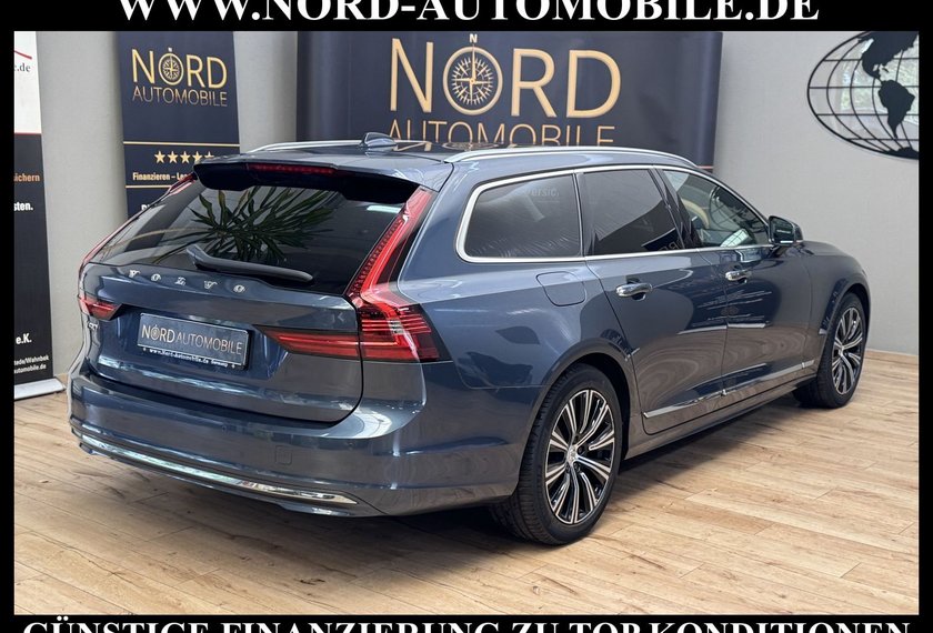 Volvo V90 V90 Kombi B5 Benzin INSCRIPTION *AHK*PANO*UPE:71