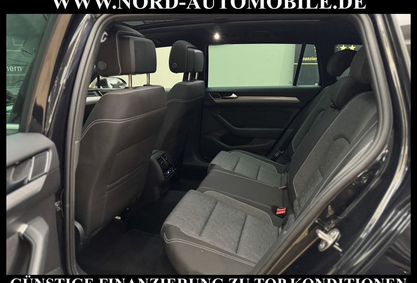 Volkswagen Passat Variant Passat Variant R-Line 2.0 TDI DSG Pano/Kamera/