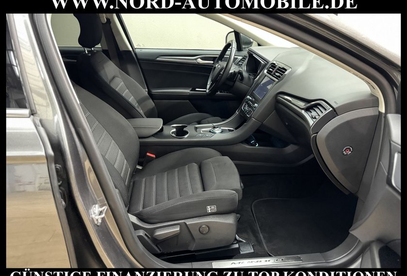 Ford Mondeo Mondeo Turnier 2.0 EB Titanium *AHK*ACC*KAM*LED*