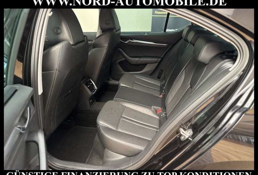 Skoda Octavia Octavia Limousine Style First Edition 2.0 TDI