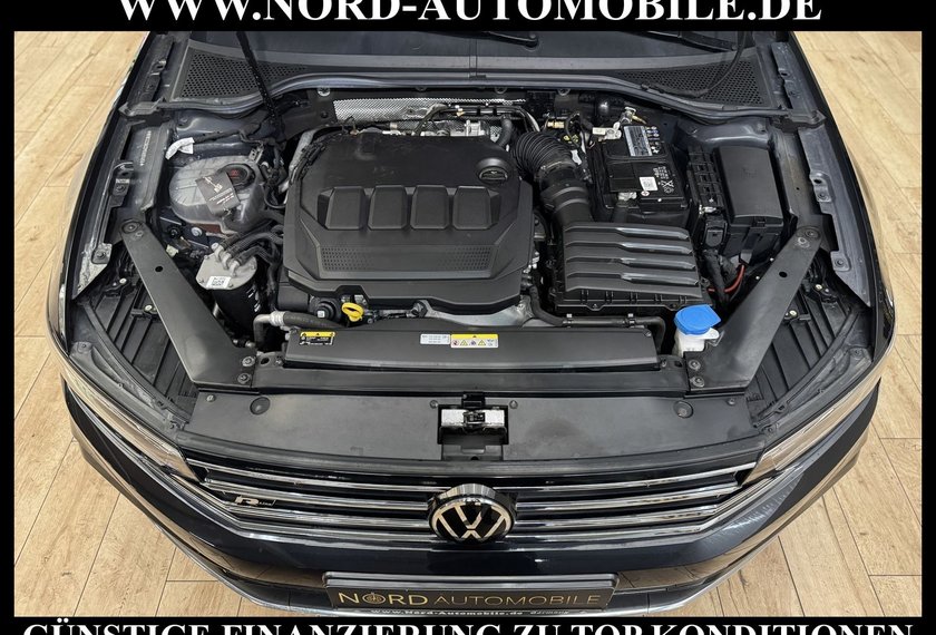 Volkswagen Passat Variant Passat Variant 2.0 TDI R-Line DSG Kamera/Dig.Coc