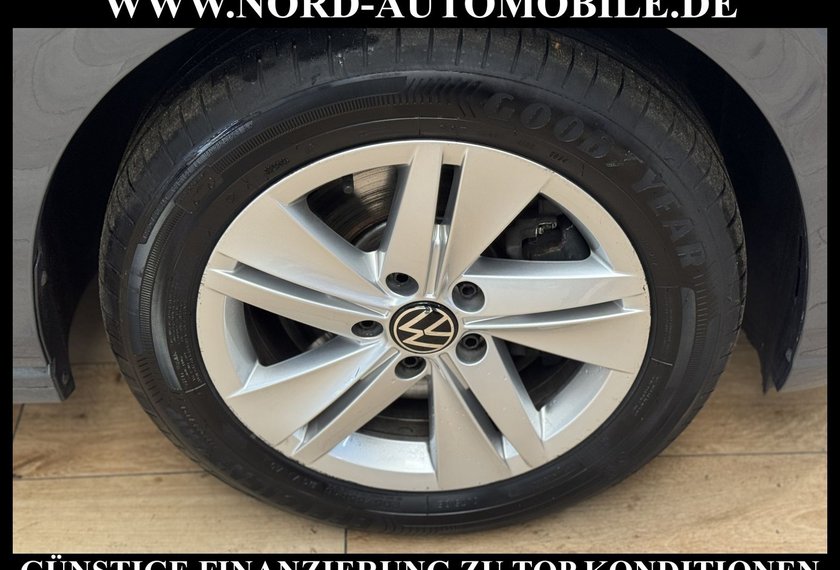 Volkswagen Golf Golf VIII Variant 2.0 TDI DSG Harman&amp;Kardon/Navi