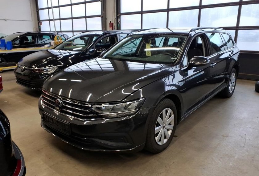 Volkswagen Passat Variant Passat Variant Conceptline 2.0 TDI DSG Kamera