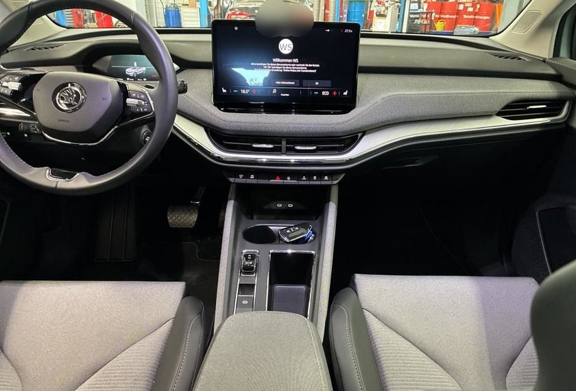 Skoda Enyaq Enyaq iV 50 Loft Teilleder/Navi/LED/19