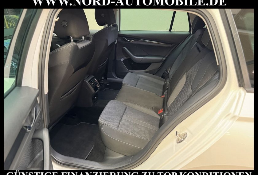 Skoda Octavia Octavia Combi Ambition 1.5 TGI G-TEC DSG AHK/LED