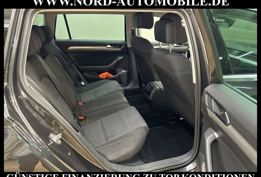 Volkswagen Passat Variant Passat Variant Business 1.5 TSI DSG AHK/Navi/LED