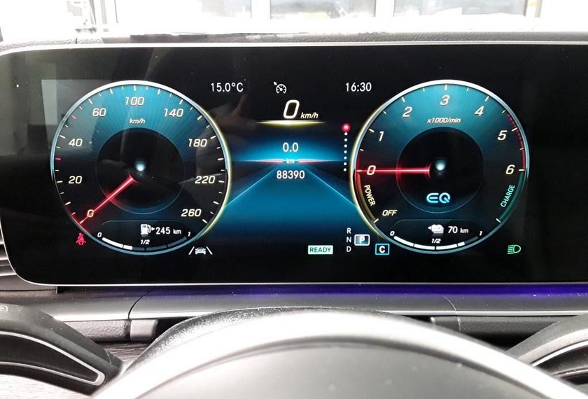 Mercedes-Benz GLE 350 GLE 350 de 4M AMG *LED*AHK*PANO*NIGHT*20Z*