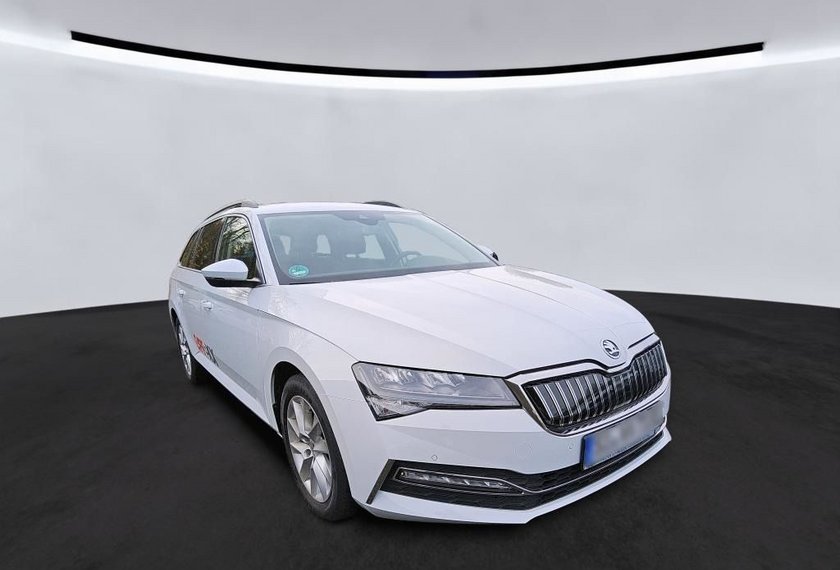Skoda Superb Superb iV Combi Ambition 1.4TSI DSG Virt.Cockpit