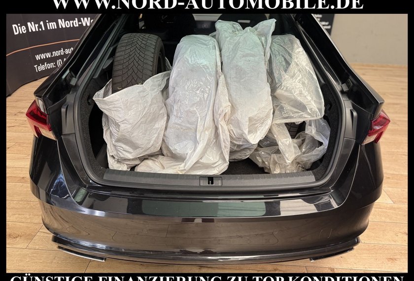 Skoda Octavia Octavia RS Limousine 2.0 TDI DSG HeadUp/18/Navi