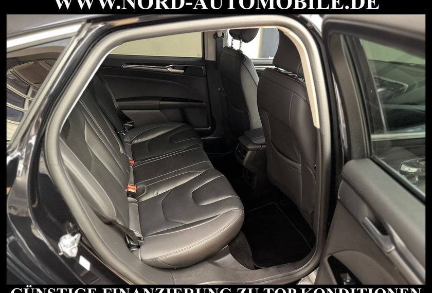 Ford Mondeo Mondeo Lim. 2.0 EB Titanium *AHK*ACC*LEDER*STHZ*