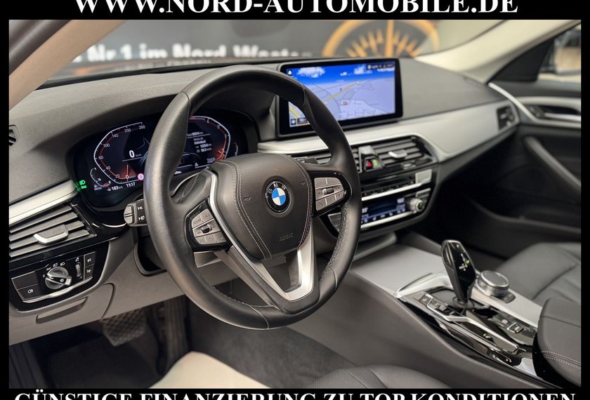 BMW 520 520 d Touring *LED*AHK*ACC*KAM*LEDER*LUFT*