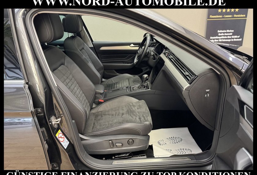 Volkswagen Passat Variant Passat Variant Elegance 4MOT 2.0 TDI Pano/AHK/17