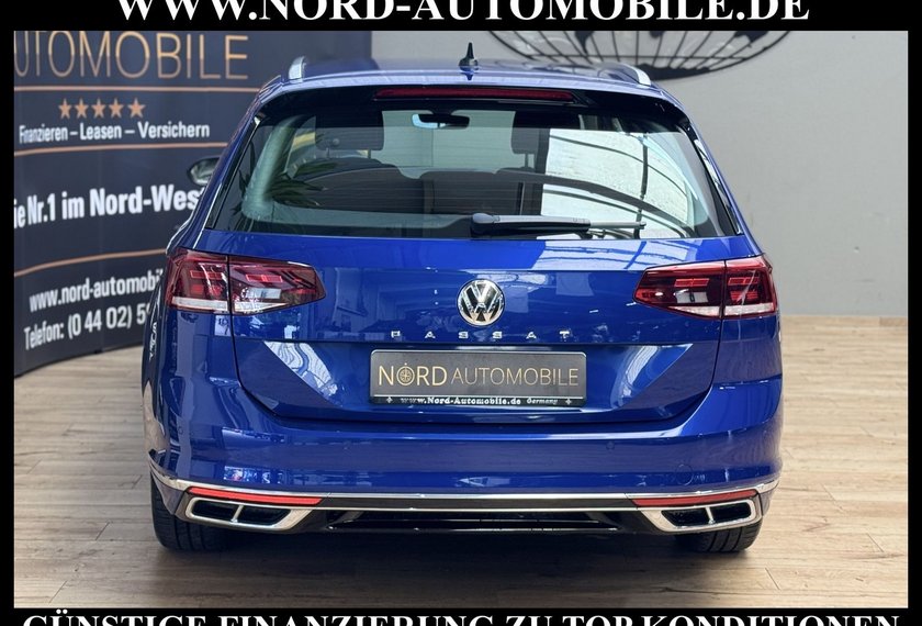 Volkswagen Passat Variant Passat Variant R-Line 2.0 TDI DSG AHK/SIDE&amp;LANE