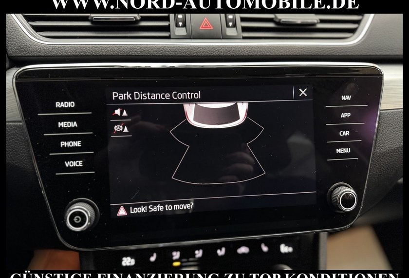 Skoda Superb Superb iV Combi Ambition 1.4 TSI DSG AHK/Navi/