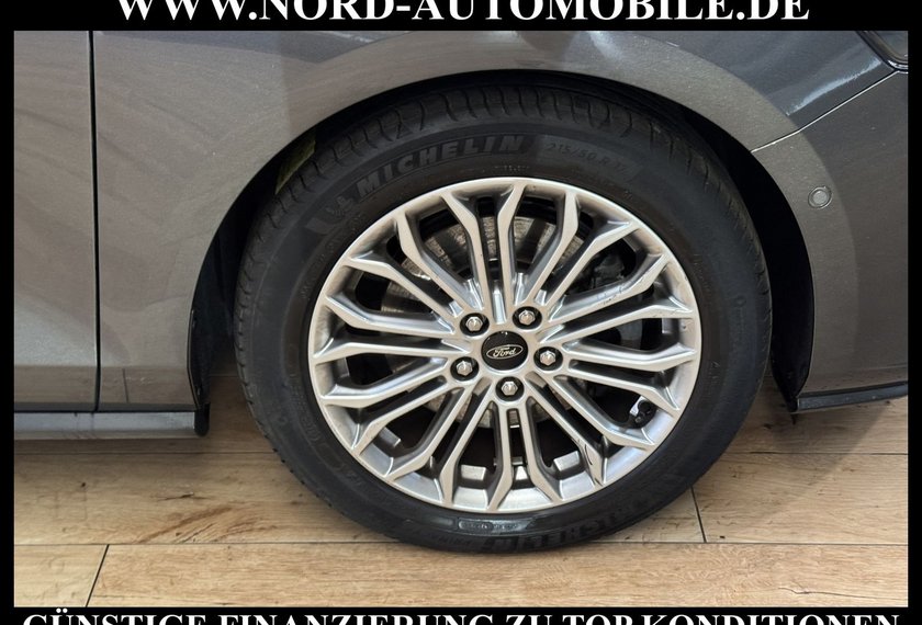 Ford Focus Focus Turnier 2.0 EB Titanium *AHK*ACC*Pano*B&amp;O*