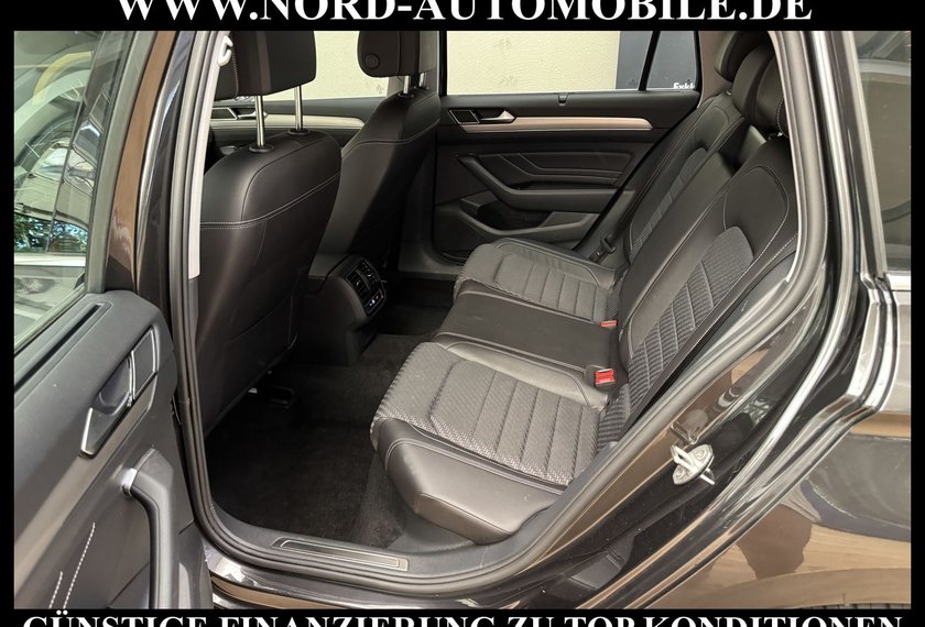 Volkswagen Passat Variant Passat Variant R-Line 2.0 TSI DSG Dig.Cockpit