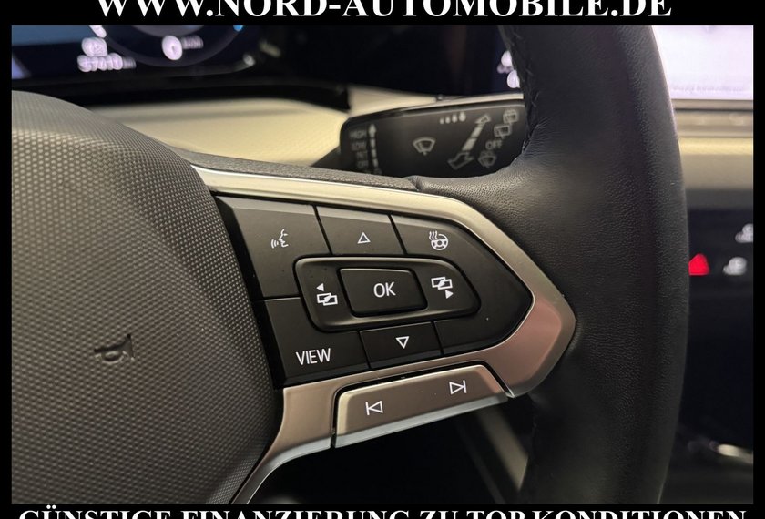 Volkswagen Golf Golf Life MOVE 1.5 TSI Navi/LED/ACC/17