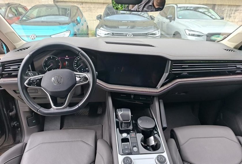 Volkswagen Touareg Touareg 3.0 V6 TDI Atmosphere 4MOT Luft/Kamera