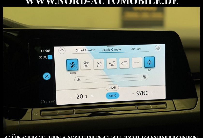 Volkswagen Golf Golf Style 2.0 TSI DSG Navi/LED/18/PDC
