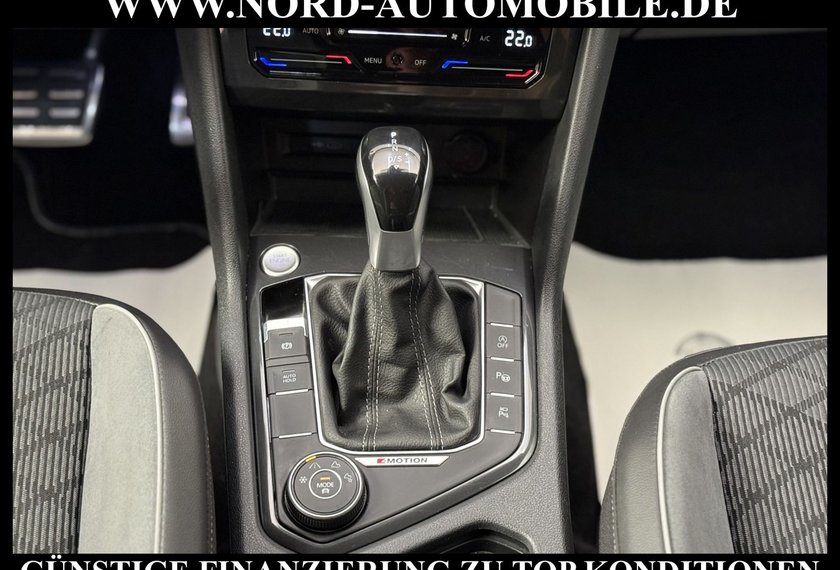 Volkswagen Tiguan Allspace Tiguan Allspace R-Line 4MOT 2.0 TSI DSG AHK/20/