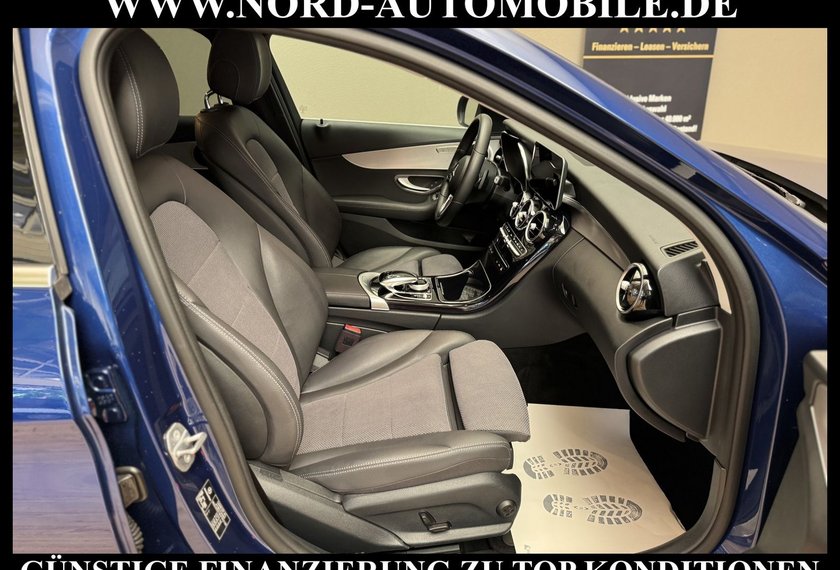 Mercedes-Benz C 300 C 300 d T Avantgarde Distro+*Wide*AHK*Kam*Comand