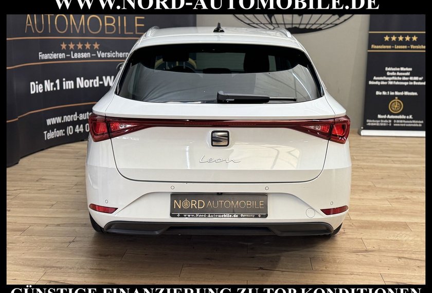 Seat Leon Leon Sportstourer 1.5 TSI Style *LED*CARPLAY*KAM