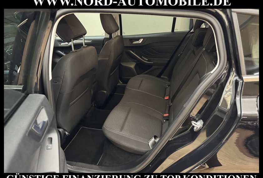 Ford Focus Focus Turnier EcoBoost TITANIUM X*AHK*MATRIX*ACC