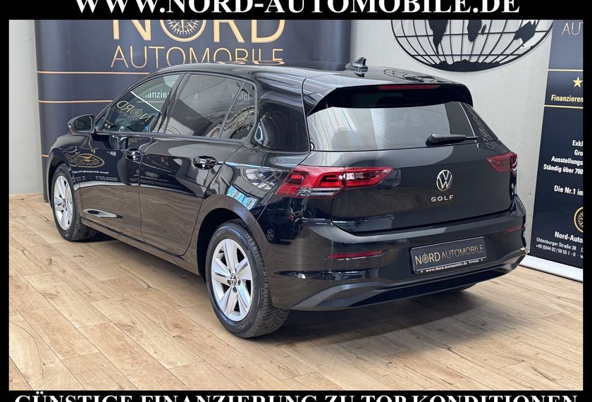 Volkswagen Golf Golf VIII Lim.1.5 TSI Life Navi/LED/SHZ/PDC/