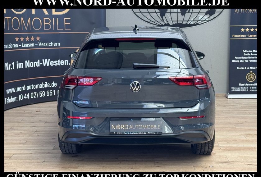 Volkswagen Golf Golf Life 2.0 TDI DSG Navi/LED/AHK/PDC/ACC