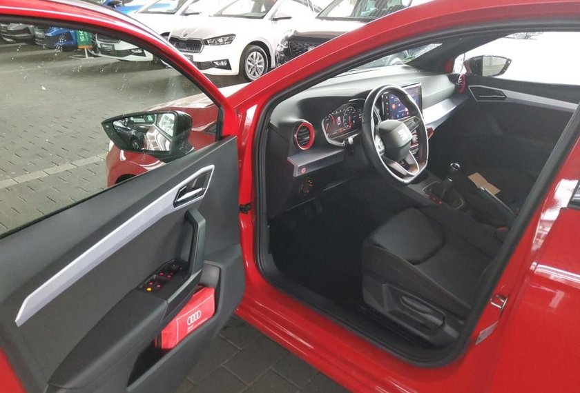 Seat Ibiza Ibiza 1.0 TSI FR Navi/LED/PDC/Virt.Cockpit/17