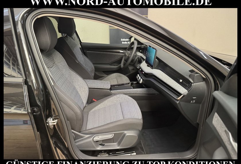 Skoda Superb Superb Combi Selection 2.0 TSI DSG AHK/StHz/ACC