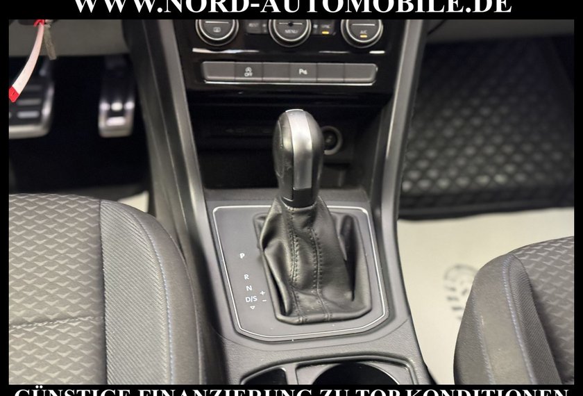 Volkswagen Touran Touran 2.0 TDI DSG United AHK/Navi/Kamera