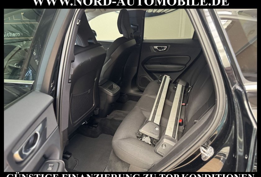 Volvo XC60 XC60 B4 Diesel Momentum Pro *AHK*KAM*18Z*UPE:57
