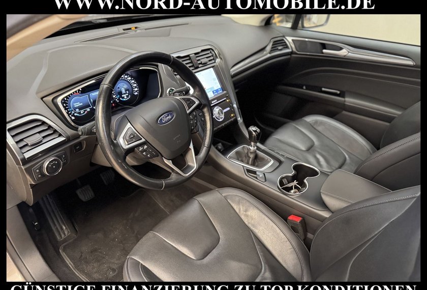 Ford Mondeo Mondeo Lim. 2.0 EB Titanium *PANO*LEDER*ACC*LED*