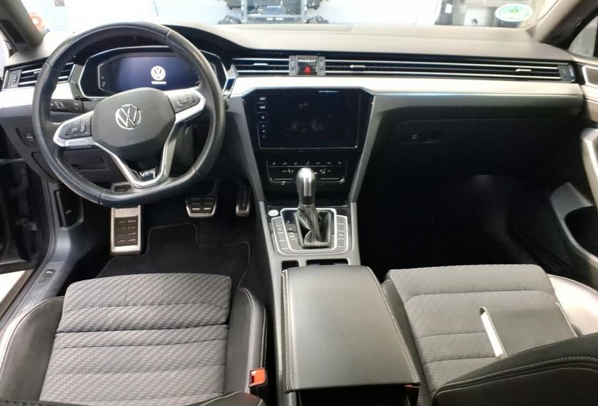 Volkswagen Passat Variant Passat Variant R-Line 2.0 TDI DSG Kamera/Dig.Coc