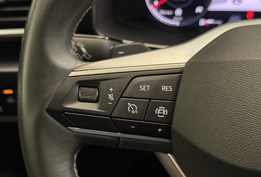 Seat Leon Leon Style 1.0 eTSI DSG Kamera/Navi/LED/