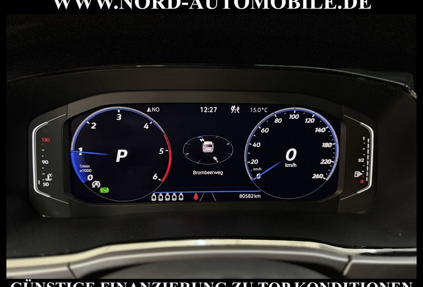 Volkswagen Touran Touran R-Line 2.0 TDI SCR DSG Dig.Cockpit/AHK/18