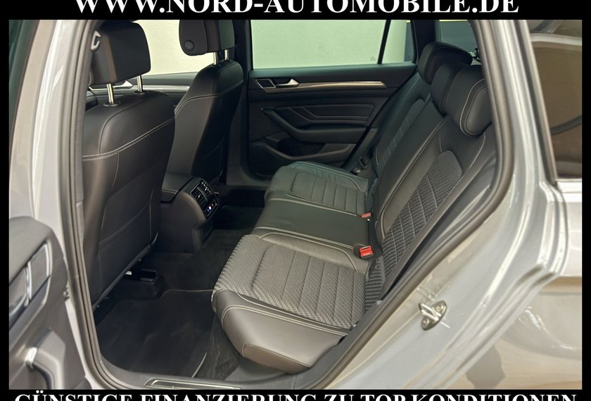 Volkswagen Passat Variant Passat Variant R-Line 2.0 TDI Dig.Cockpit/17/AHK