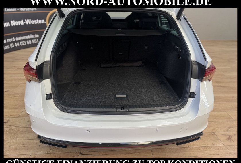 Skoda Octavia Octavia Combi *RS* 2.0 TSI DSG *AHK*PANO*ACC*